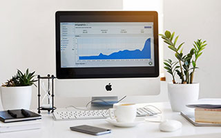 国家卫健委主任雷海潮：今年将发放育儿补贴，有关操作方案正在起草|界面新闻 · 快讯